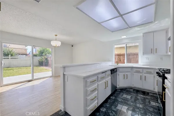 $499,999 | 359 Bahia Street, Perris, CA 92571