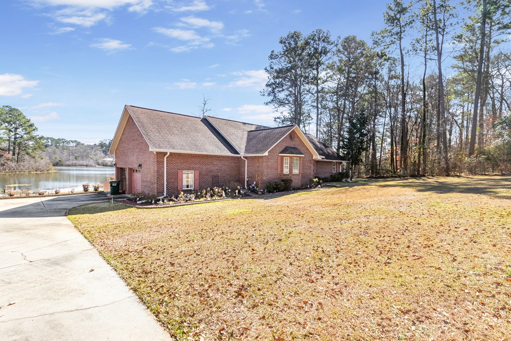 371 Mixon School Road Ozark, AL 36360 - Photo 4 of 37 Gallery Image 4