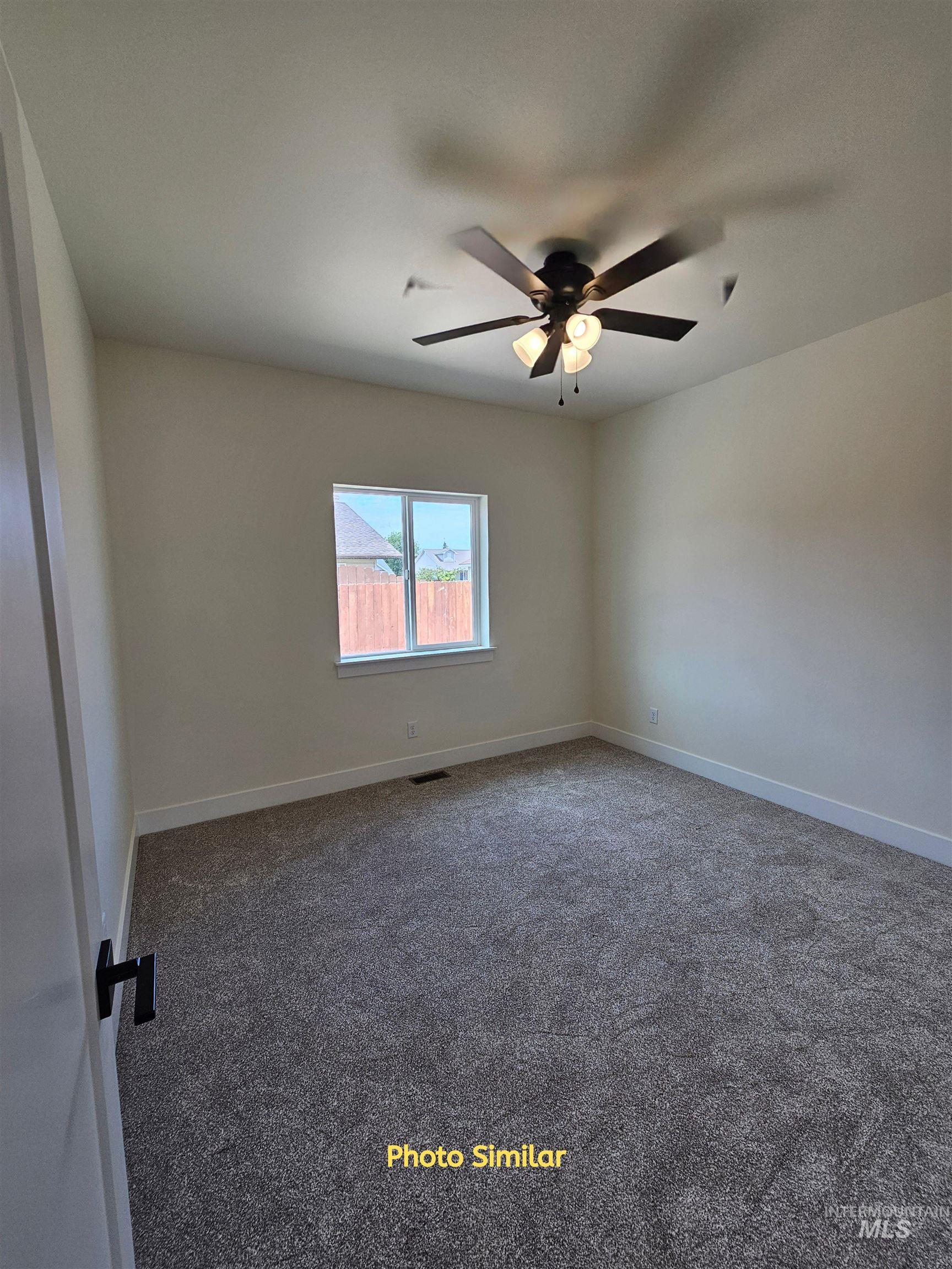 355 Locust Street Hazelton, ID 83335 - Photo 5 of 16