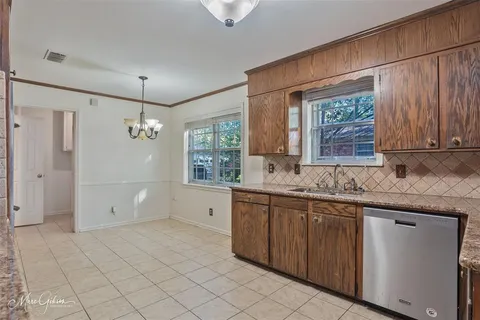 $275,000 | 513 Dunmoreland Drive, Shreveport, LA 71106