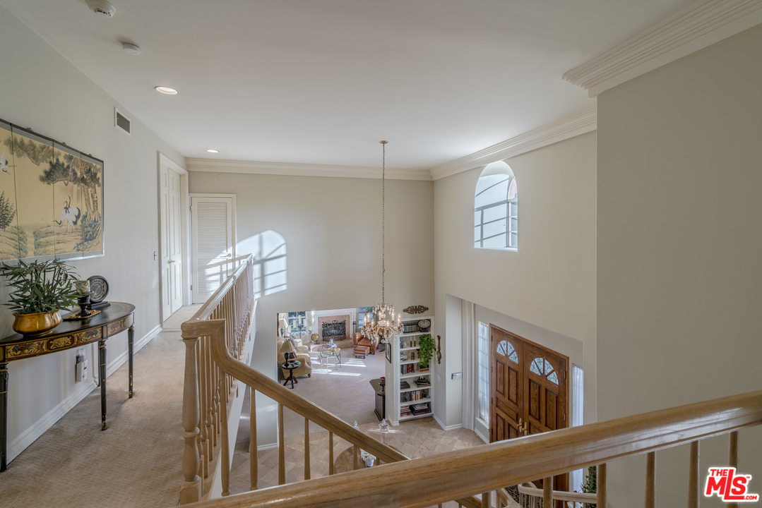 3826 Marks Road Calabasas, CA 91301 - Photo 17 of 38