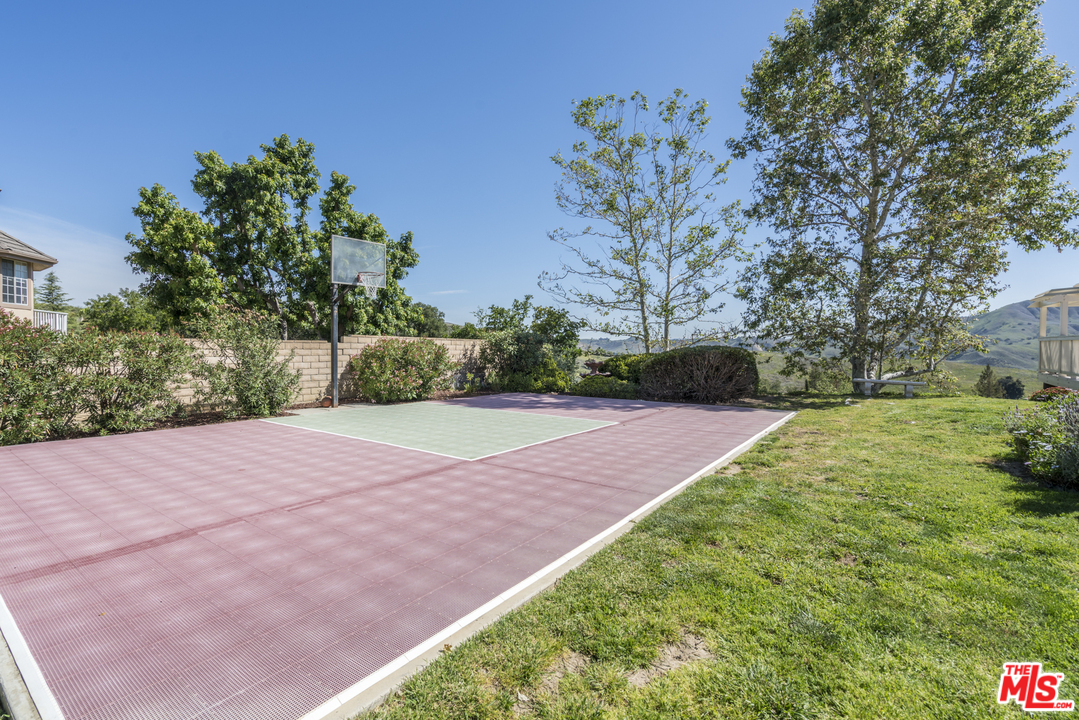 3826 Marks Road Calabasas, CA 91301 - Photo 36 of 38