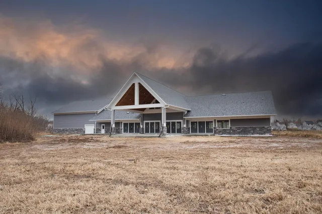 $2,200,000 | 506 Gifford Street, Genoa City, WI 53128