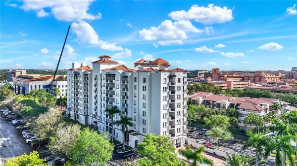 $479,000 | 9021 Southwest 94th Street, Unit 308, Miami, FL 33176
