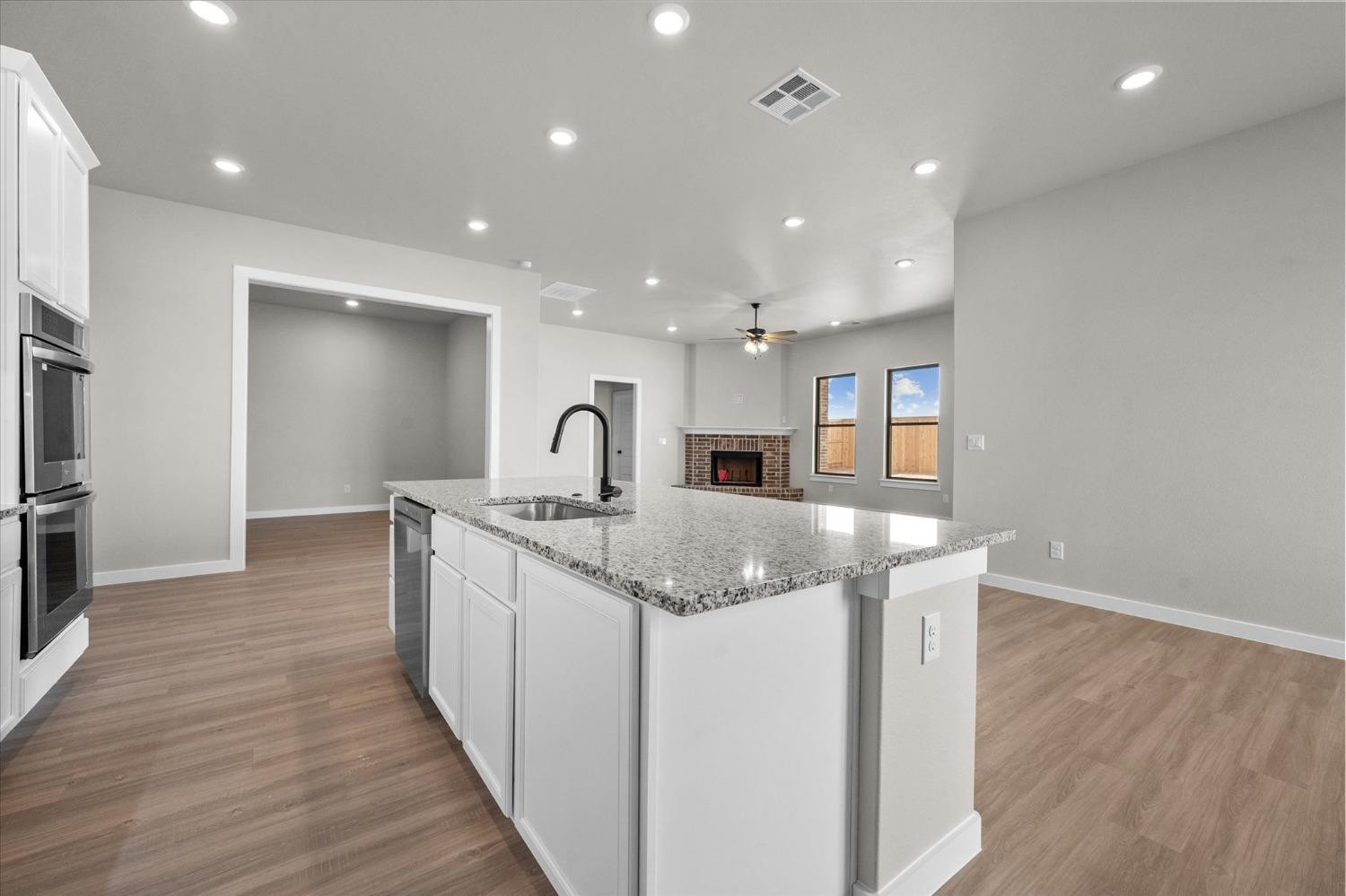 2901 Ranch Avenue Wolfforth, TX 79382 - Photo 7 of 25 Photo 7