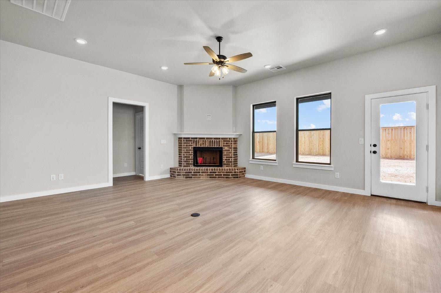 2901 Ranch Avenue Wolfforth, TX 79382 - Photo 9 of 25 Photo 9