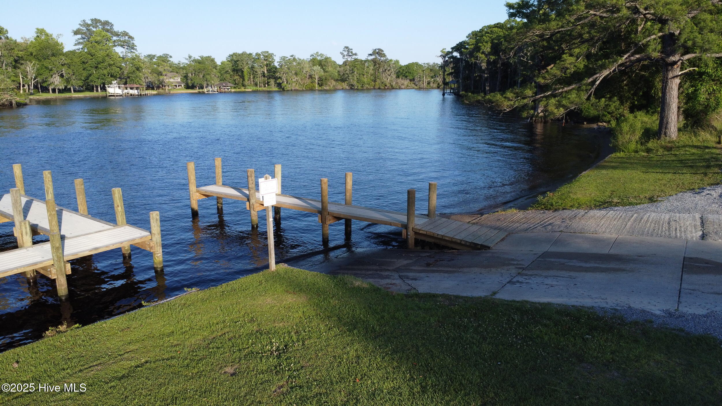 119 Perrytown Loop Road New Bern, NC 28562 - Photo 21 of 29 Brices Creek, Merchant's Grocery Boat Access