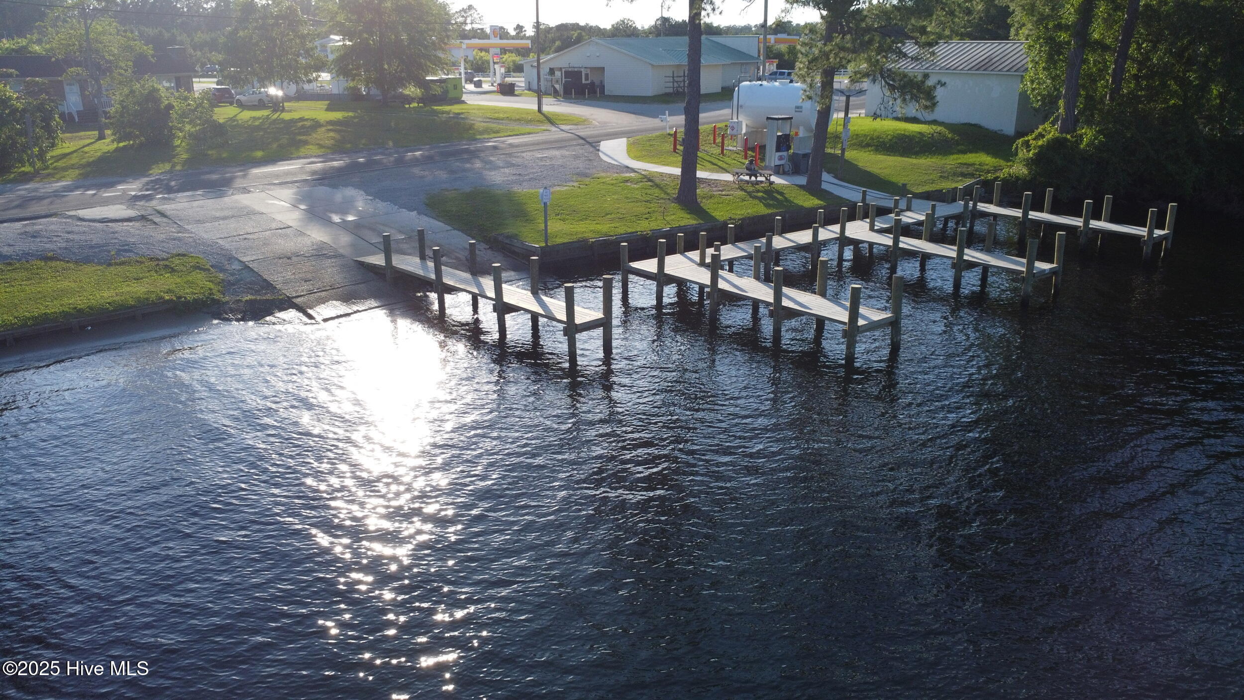 119 Perrytown Loop Road New Bern, NC 28562 - Photo 22 of 29 Merchant's Grocery Brices Creek Boat launch near the home