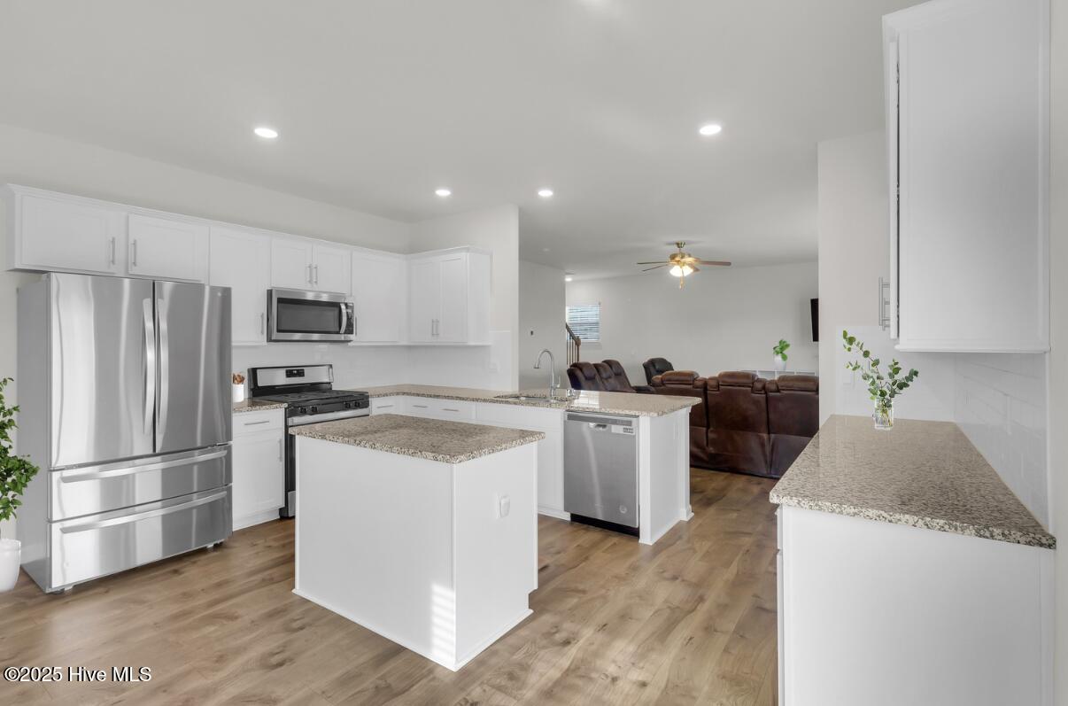 119 Perrytown Loop Road New Bern, NC 28562 - Photo 2 of 29 Expansive Kitchen w/open concept