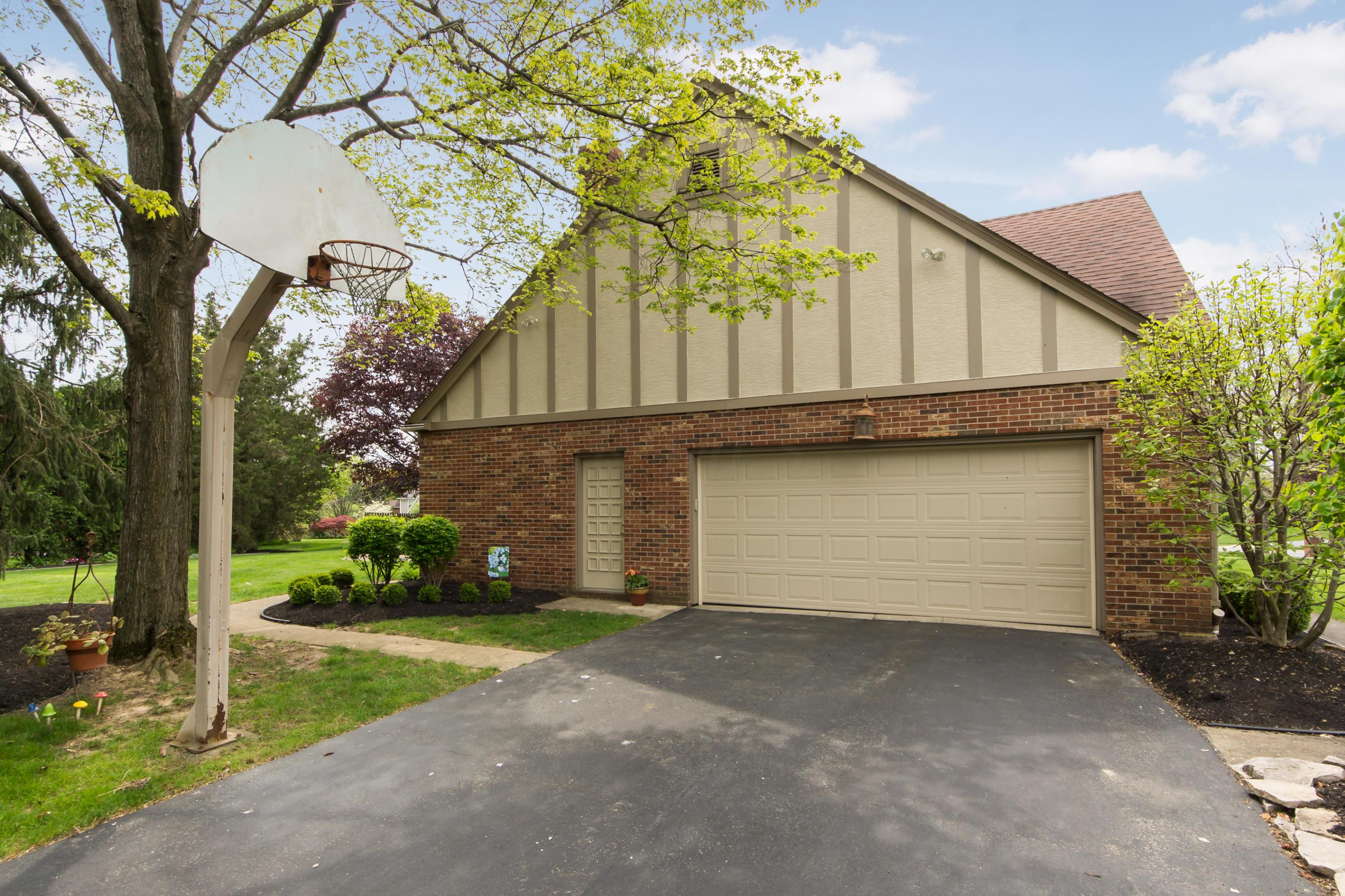 2481 Sandover Road Columbus, OH 43220 - Photo 40 of 40