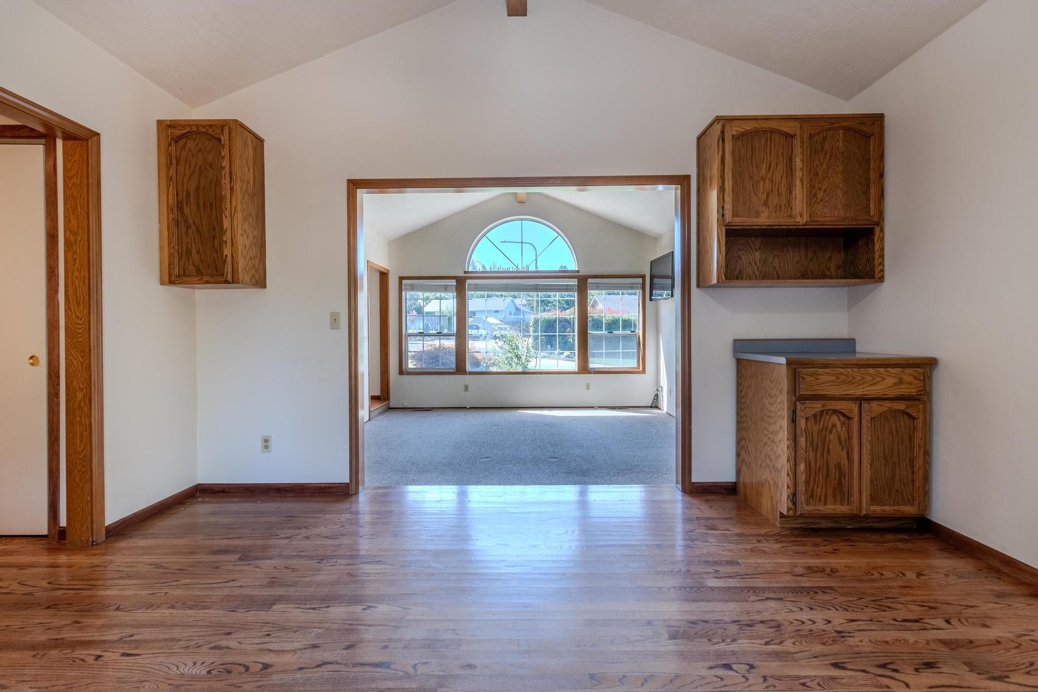 4239 Innsbruck Ridge Medford, OR 97504 - Photo 10 of 58 01-4