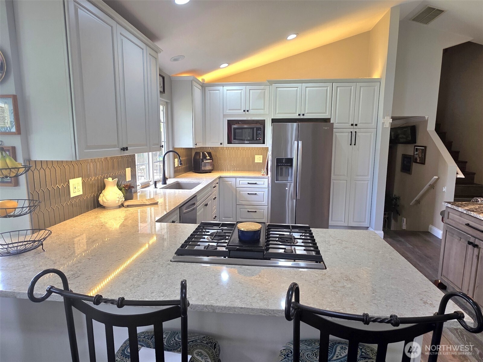 8224 Mullen Road Southeast Lacey, WA 98503 - Photo 4 of 38