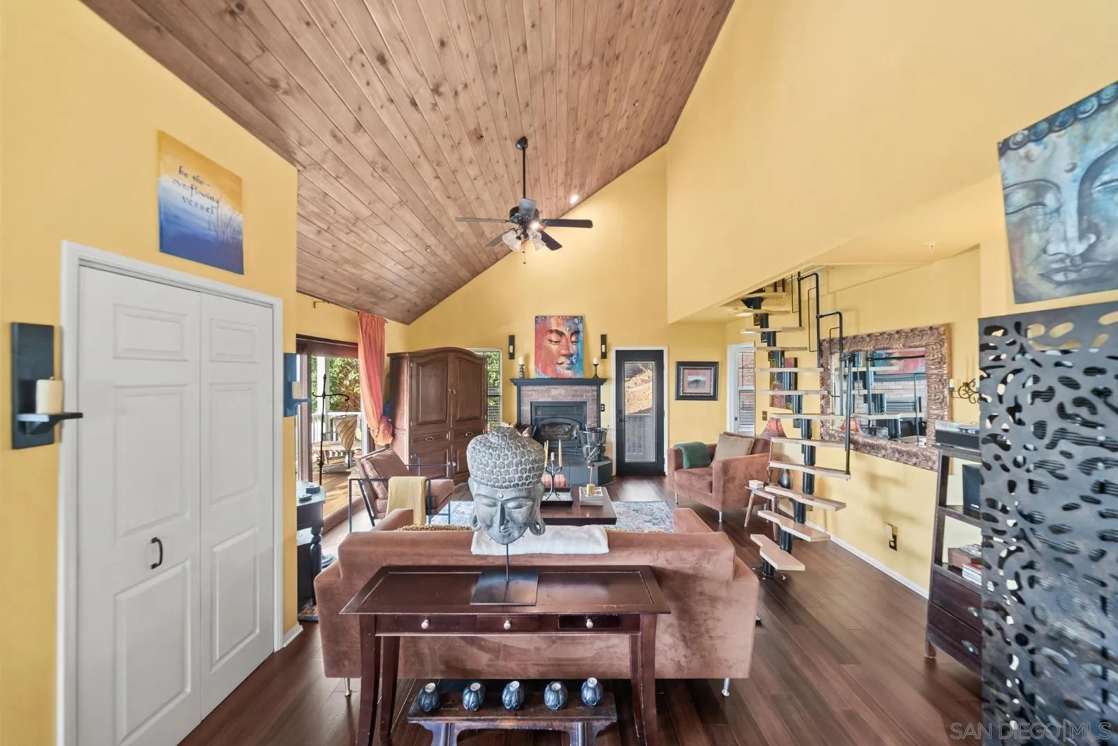 5058 Acorn Patch Road Julian, CA 92036 - Photo 18 of 67 Living Room
