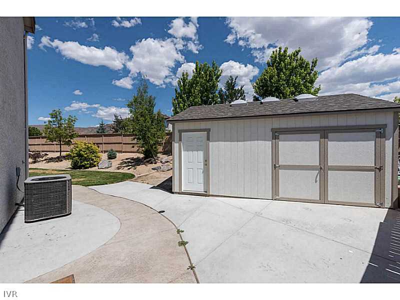 2525 Country Falls Lane Reno, NV 89521 - Photo 4 of 34 a view of a backyard