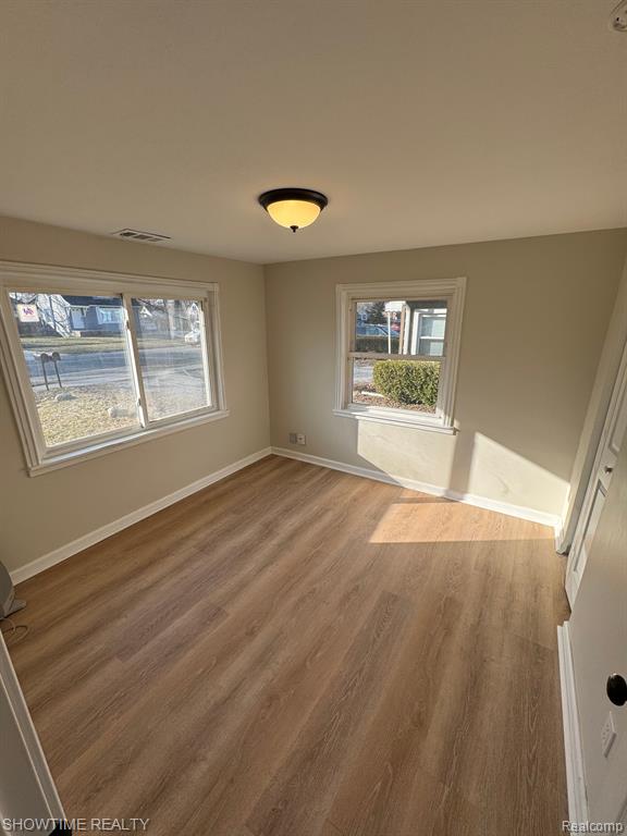 21718 Middlebelt Road Farmington Hills, MI 48336 - Photo 4 of 8