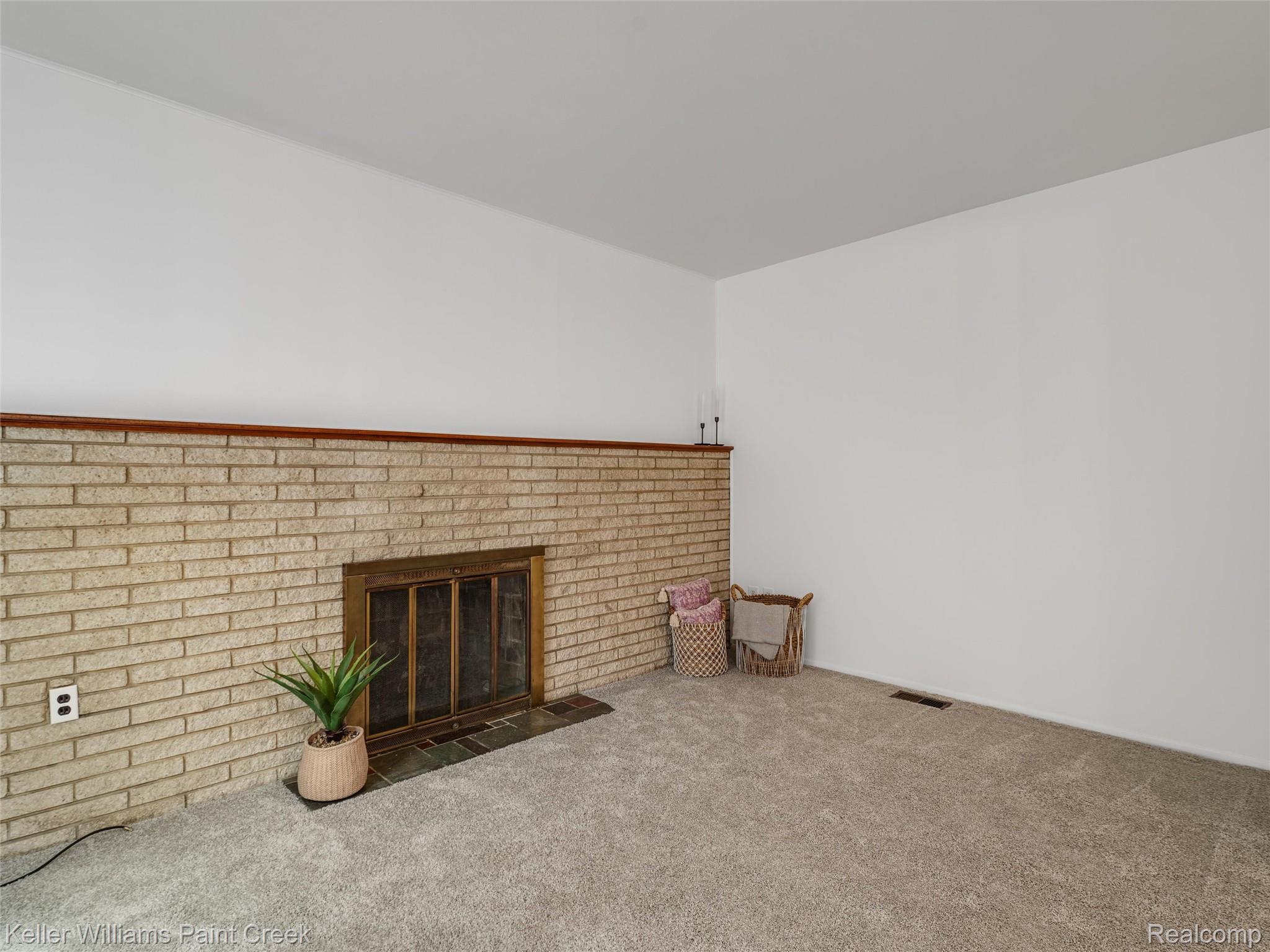 29720 Merrick Warren, MI 48092 - Photo 9 of 50 Brand new carpet in the family room