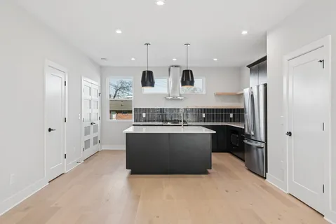 $644,900 | 4 D Trimble Street, Nashville, TN 37210