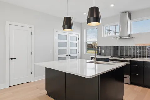 $644,900 | 4 D Trimble Street, Nashville, TN 37210