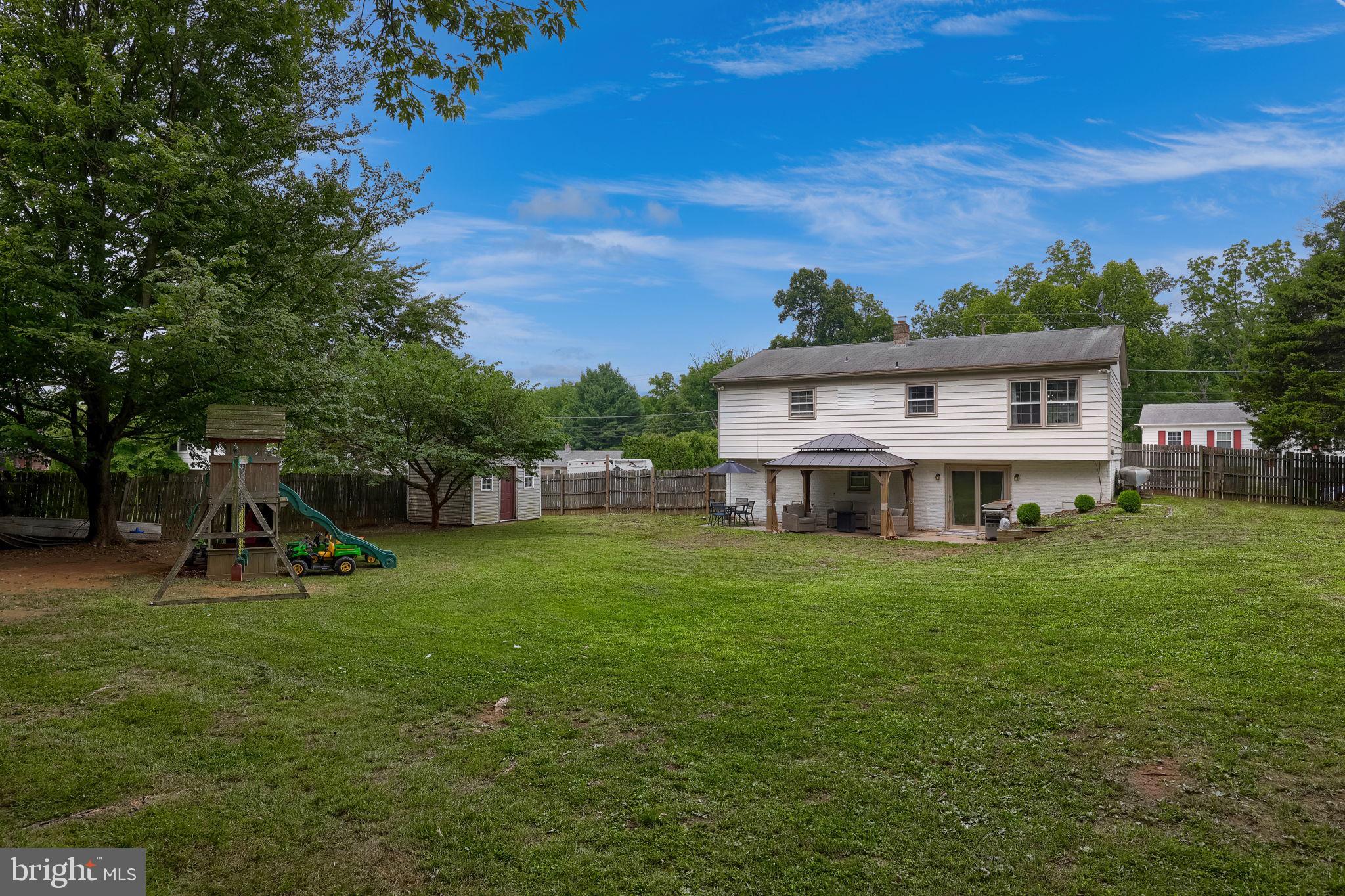 2520 Log Cabin Road York, PA 17408 - Photo 6 of 41