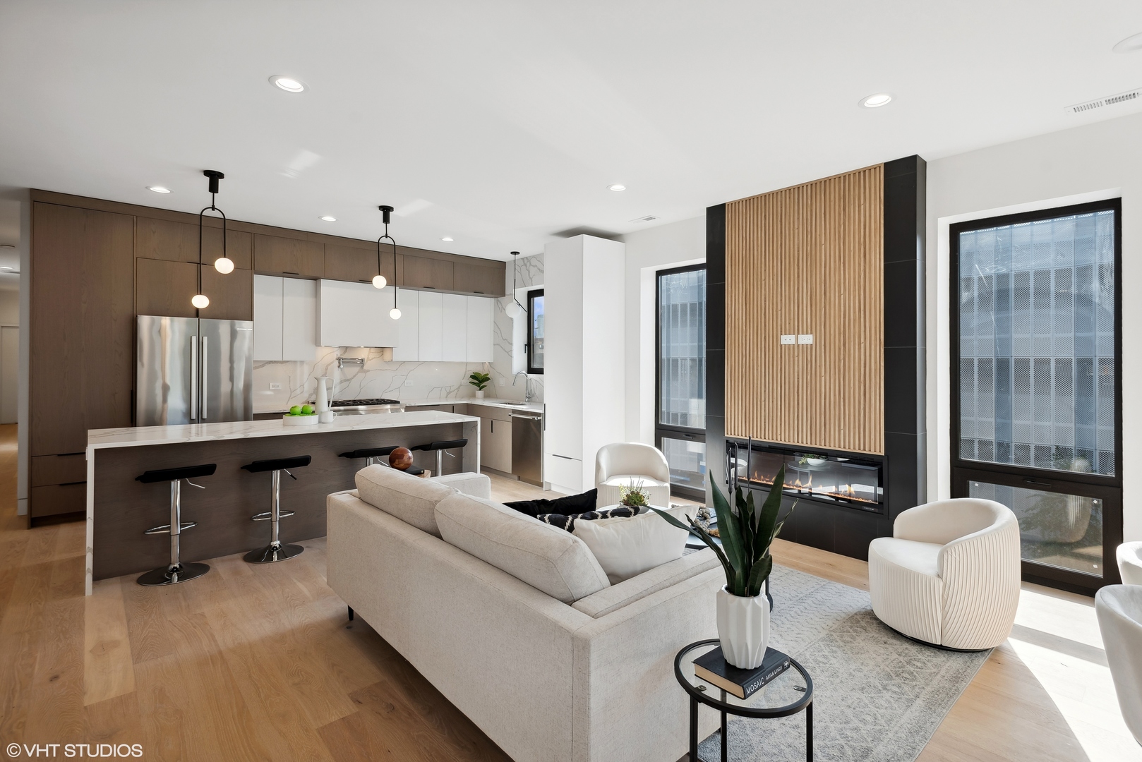 Undisclosed Address Chicago, IL 60657 - Photo 4 of 39 a living room with furniture and a table