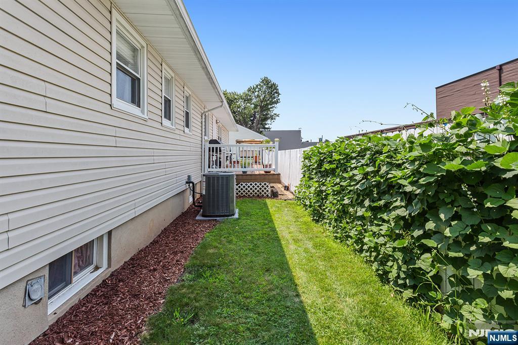 38 Parson Road Clifton, NJ 07012 - Photo 31 of 36 Gallery Image 31