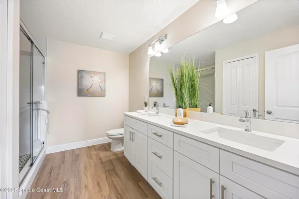 a view of a bathroom