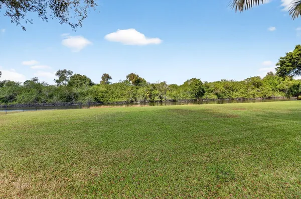 $10,000 | 10965 La Reina Road, Delray Beach, FL 33446