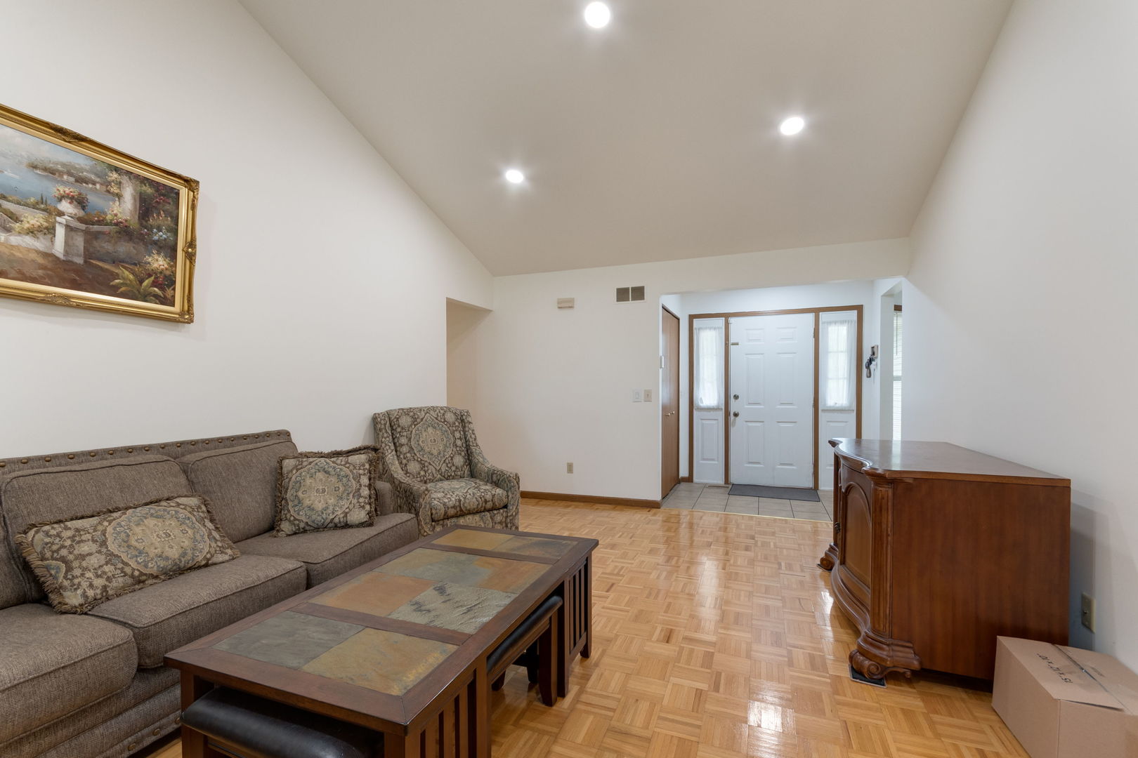 1935 Springhaven Court Montgomery, IL 60538 - Photo 4 of 29