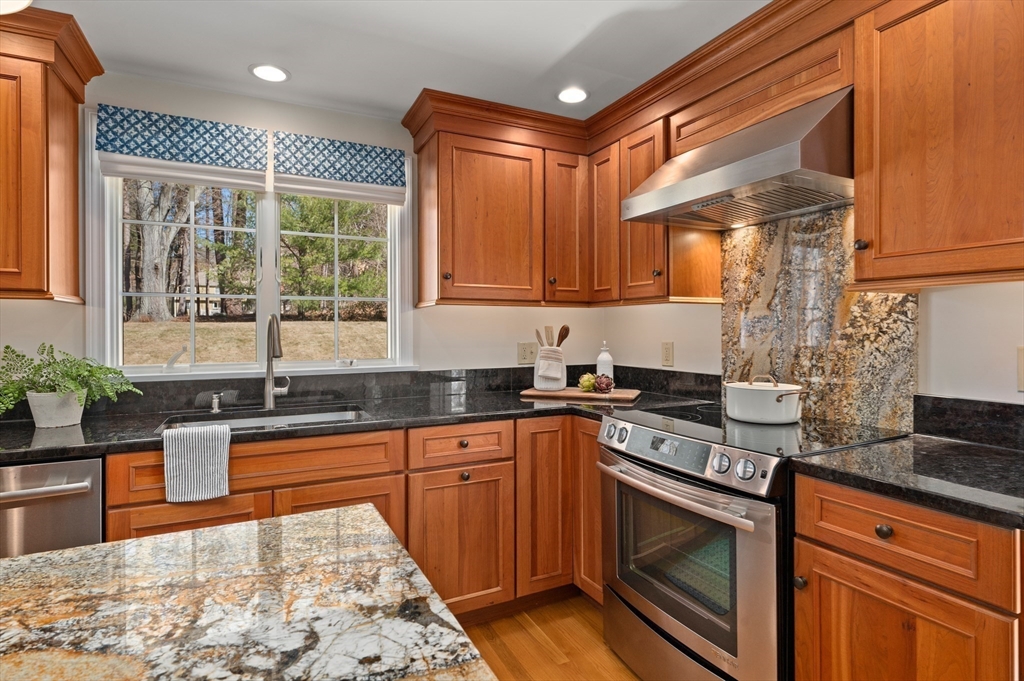 6 Angel Road North Reading, MA 01864 - Photo 13 of 42 Gallery Image 13