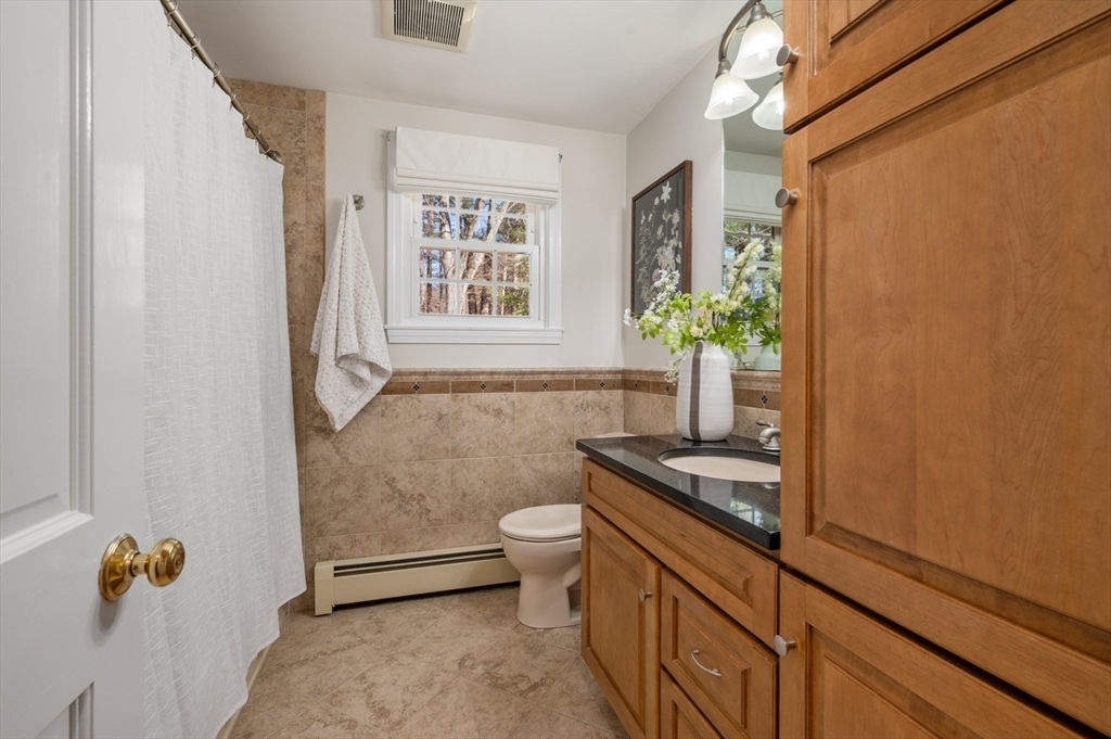 6 Angel Road North Reading, MA 01864 - Photo 17 of 42 Gallery Image 17