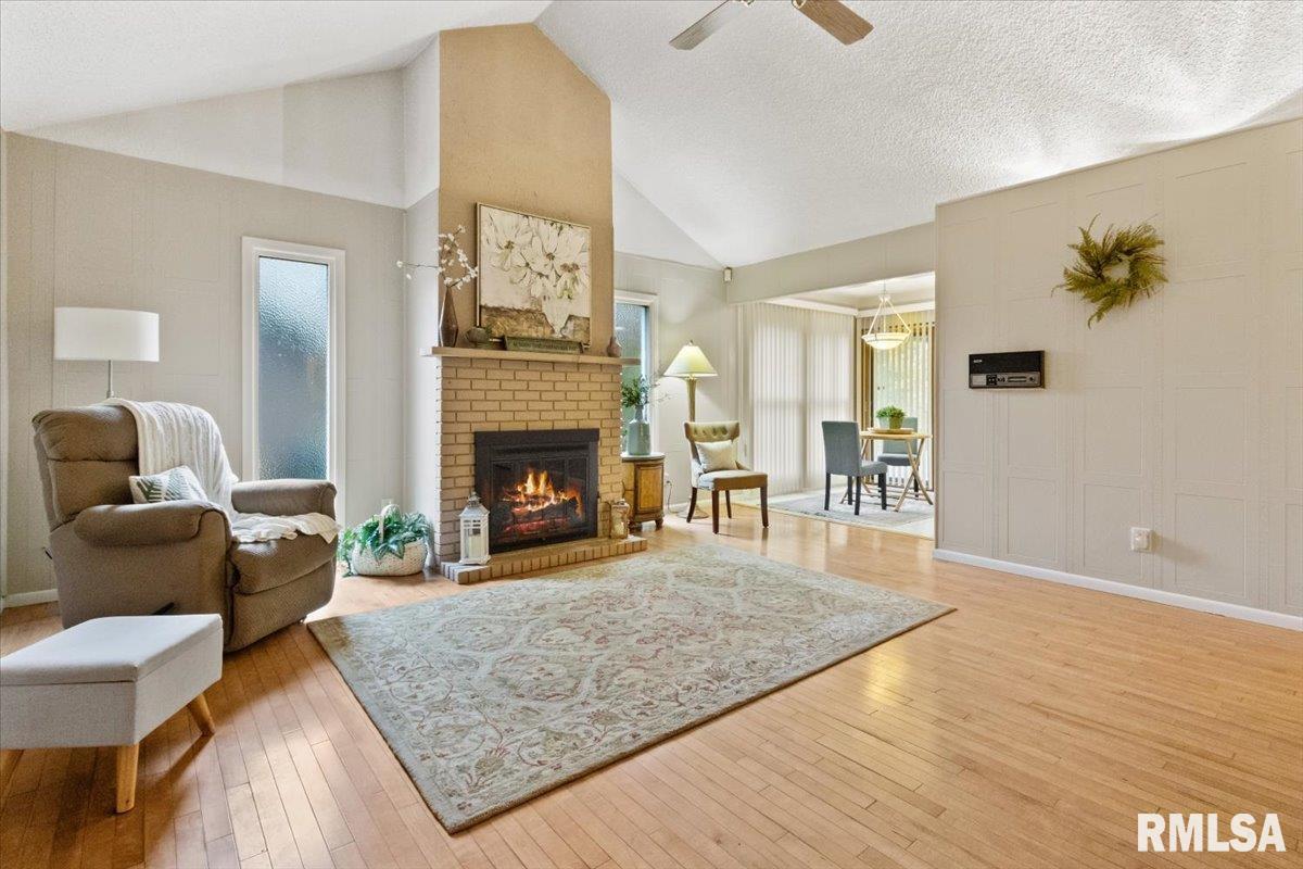 6529 North Post Oak Road Peoria, IL 61615 - Photo 22 of 54