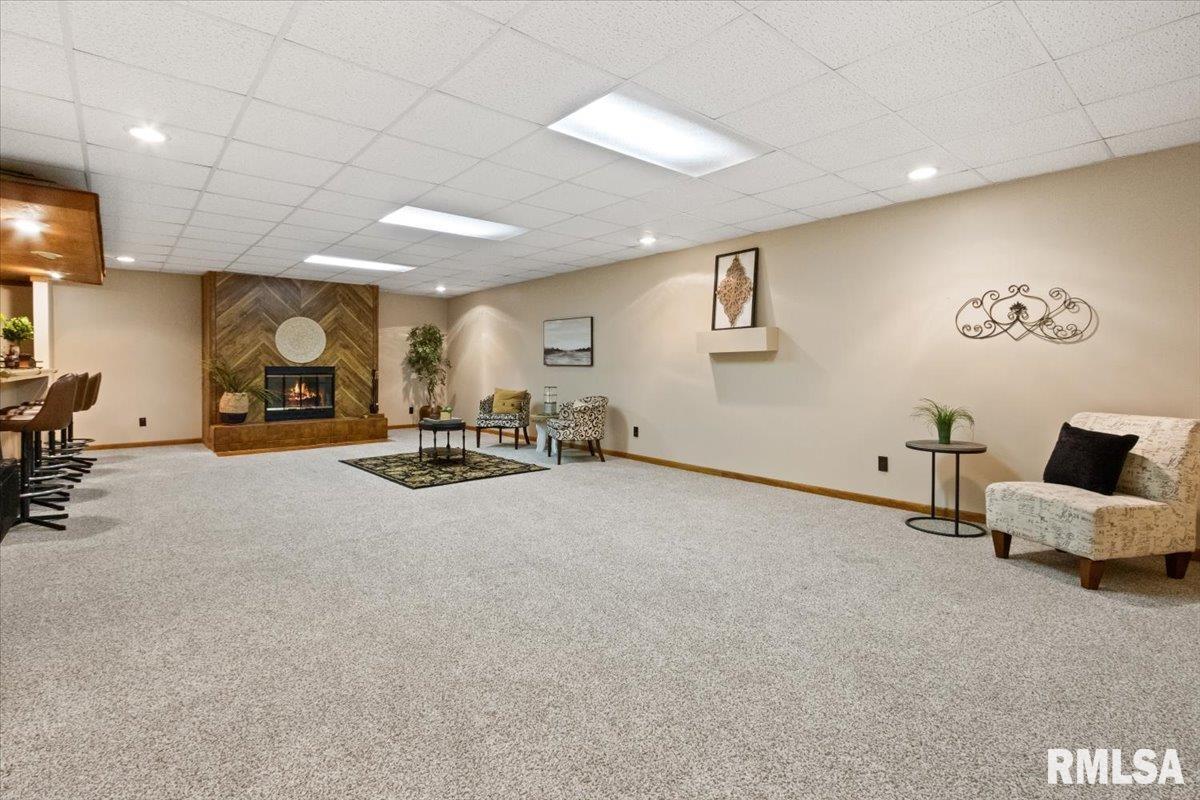 6529 North Post Oak Road Peoria, IL 61615 - Photo 39 of 54