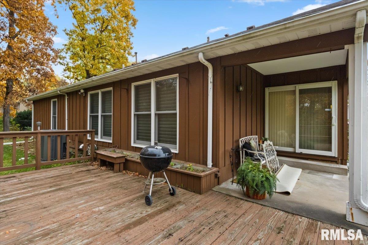 6529 North Post Oak Road Peoria, IL 61615 - Photo 51 of 54