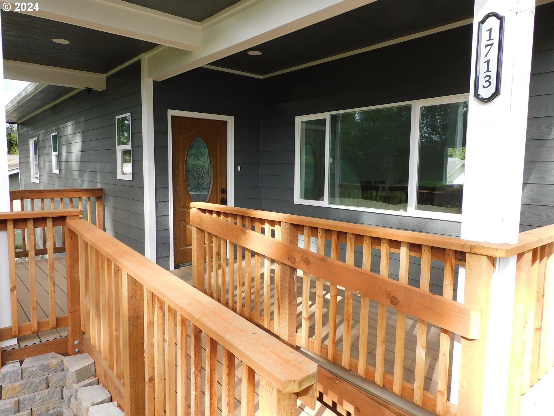 1713 Spruce Street Myrtle Point, OR 97458 - Photo 3 of 43 Gallery Image 3