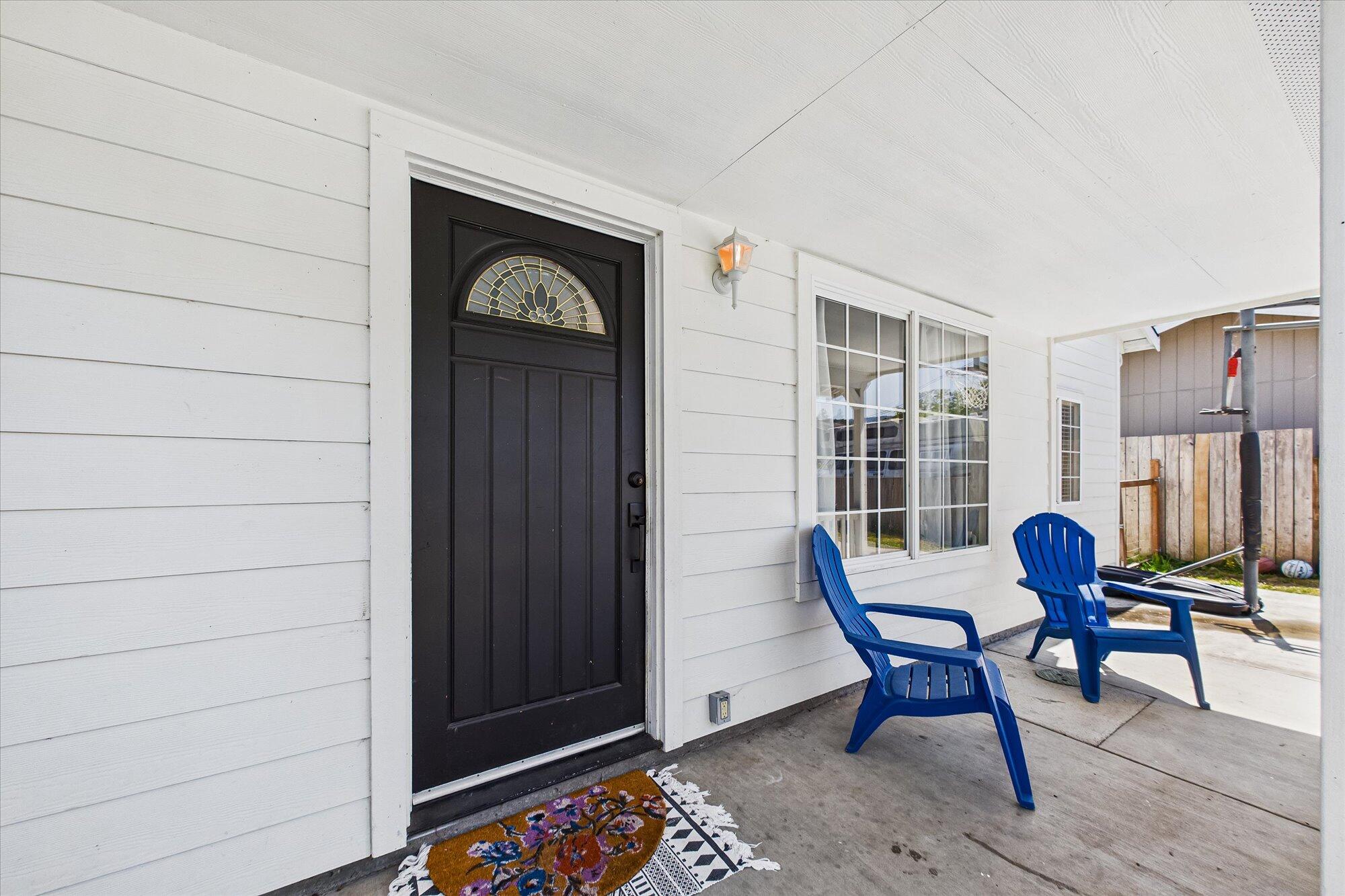 318 First Avenue Rio Dell, CA 95562 - Photo 6 of 39