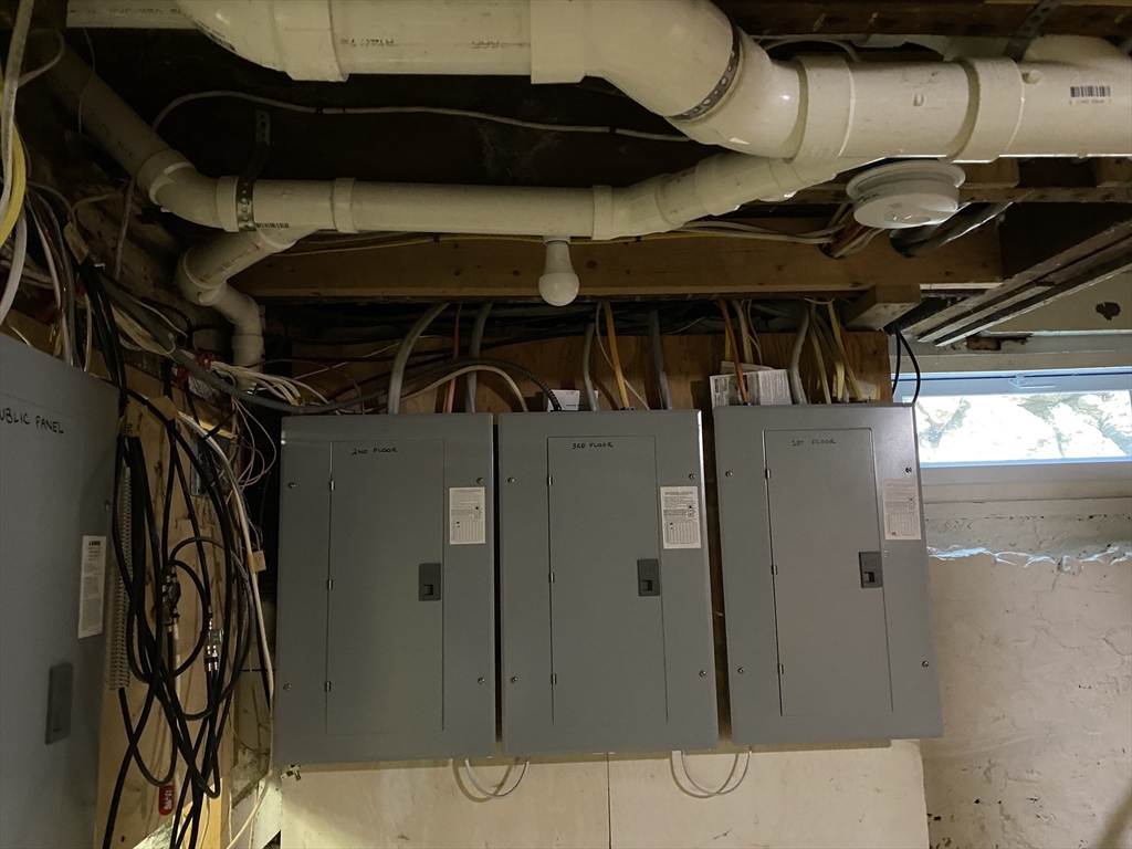 41-43 White Place Brookline, MA 02445 - Photo 11 of 14 a view of walk in closet