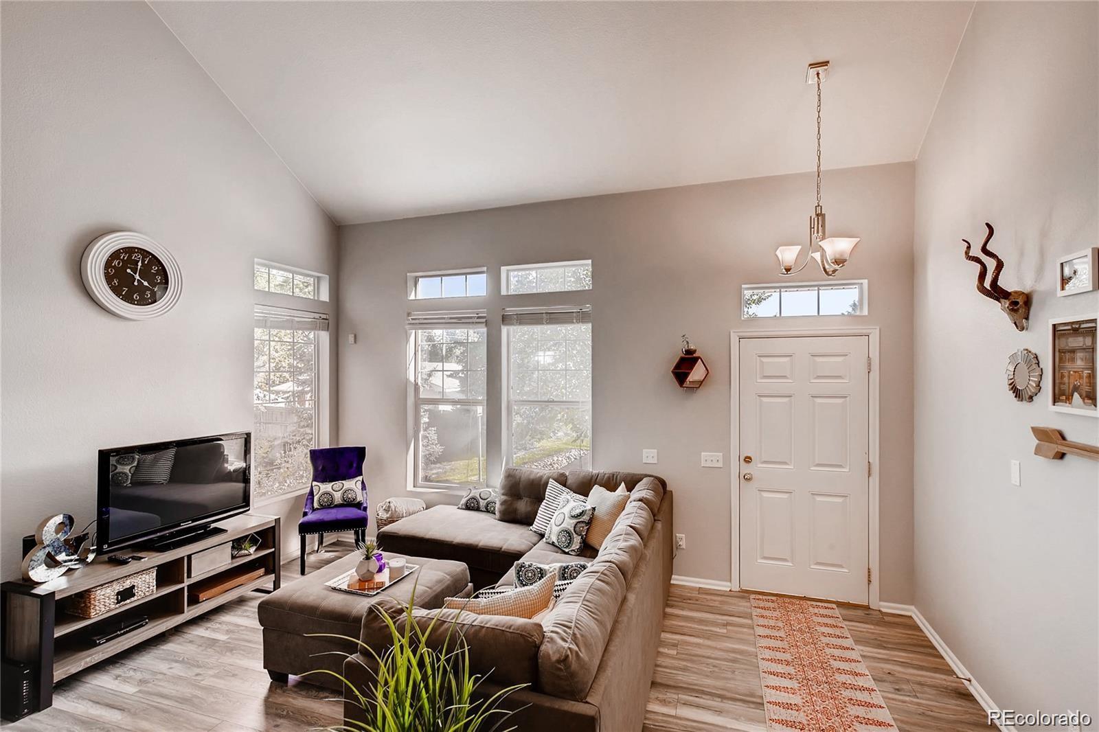 4652 Flower Street Wheat Ridge, CO 80033 - Photo 4 of 18 Gallery Image 4