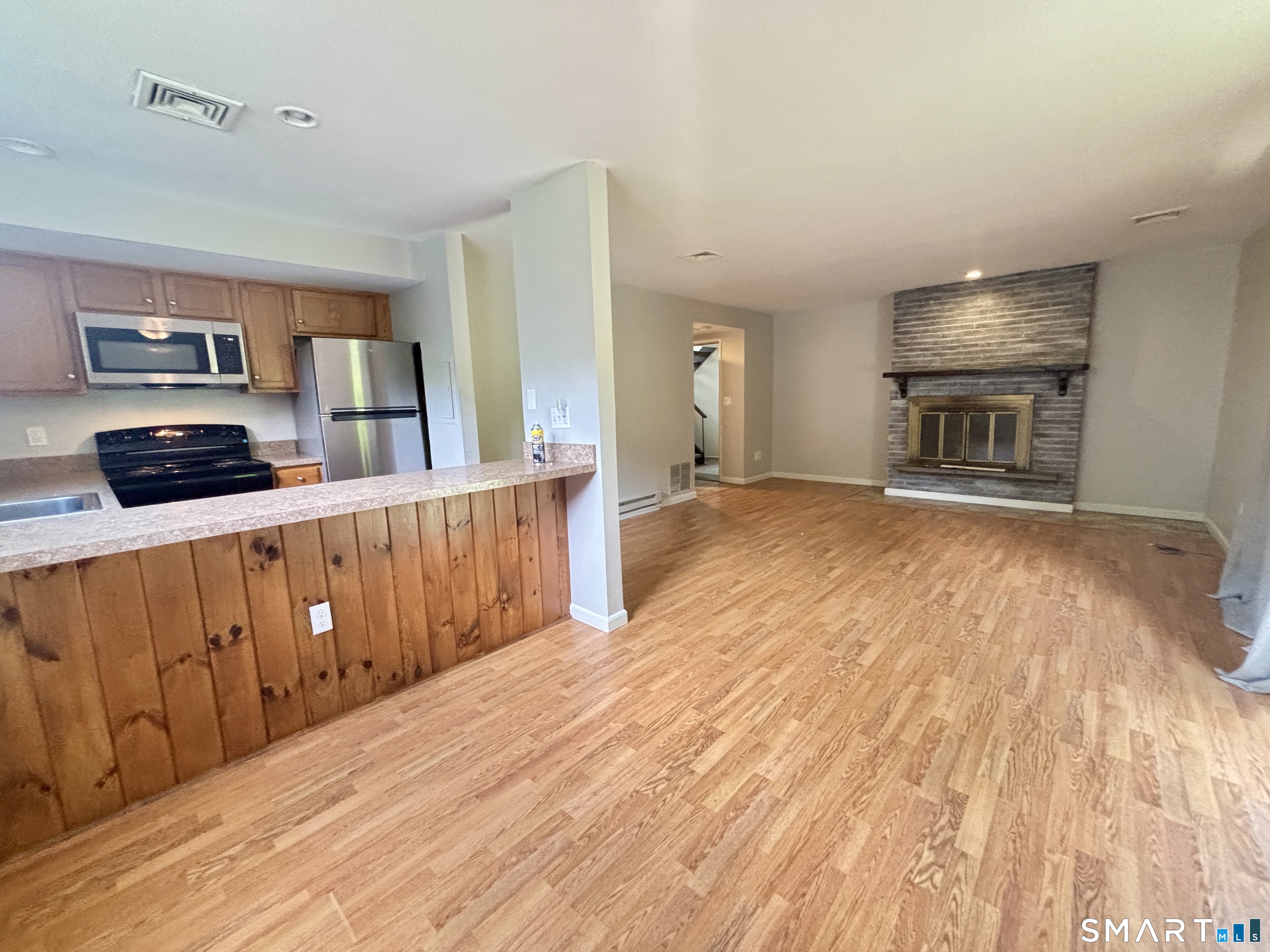 229 Bacon Pond Road, Unit 452 Woodbury, CT 06798 - Photo 1 of 17