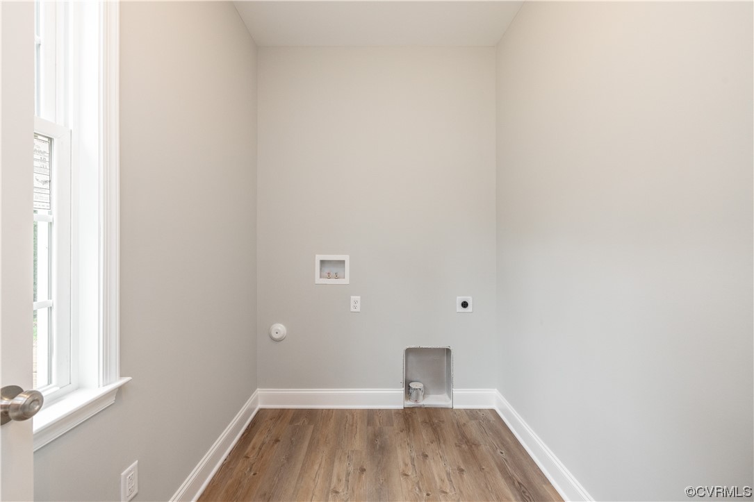 76 Trents Mill Road Cumberland, VA 23040 - Photo 13 of 36 a view of empty room with wooden floor