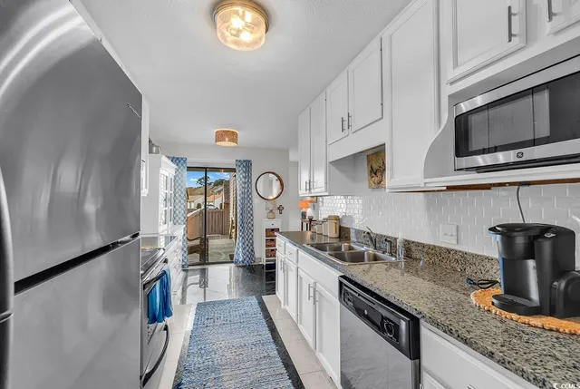 $2,400 | 4000 Fairway Lakes Drive, Myrtle Beach, SC 29577