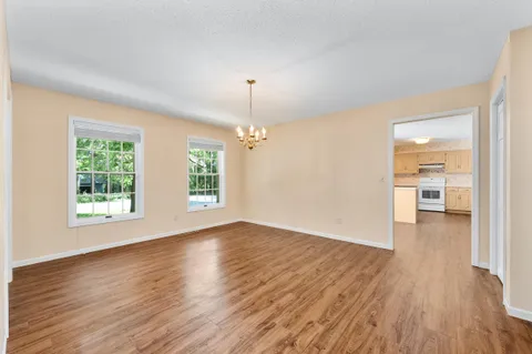 $524,900 | 137 Canterbury Road, Eau Claire, WI 54701