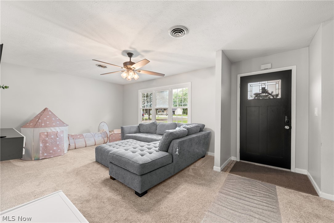 7461 Avon Belden Road North Ridgeville, OH 44039 - Photo 4 of 49