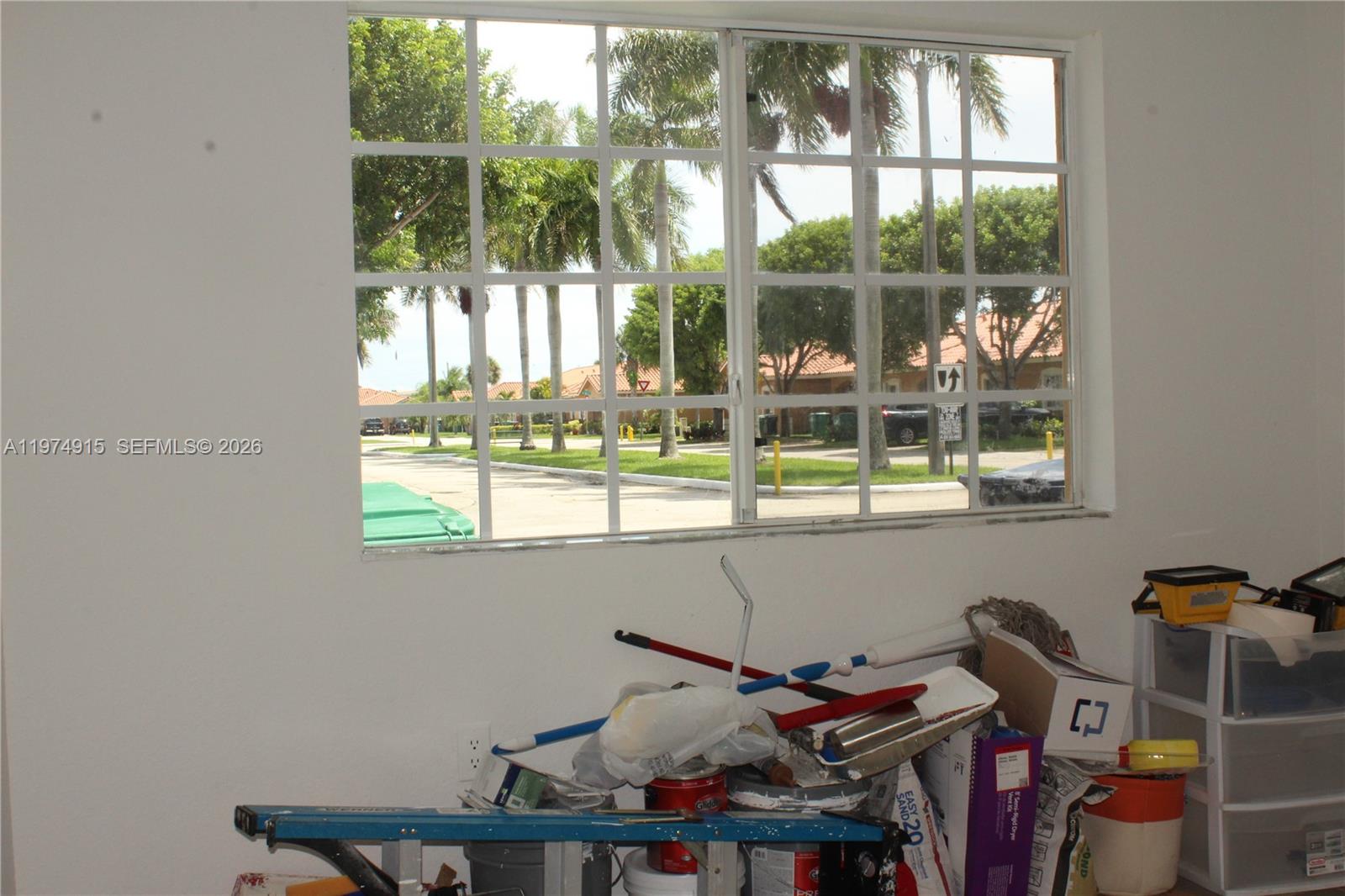 10937 Southwest 181st Terrace Miami, FL 33157 - Photo 13 of 49