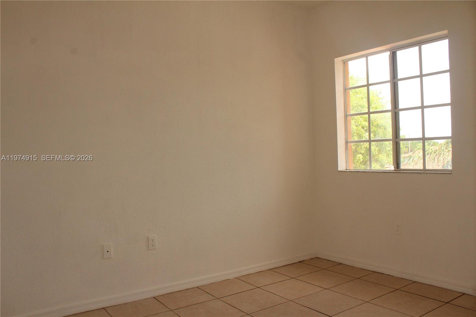 10937 Southwest 181st Terrace Miami, FL 33157 - Photo 16 of 49