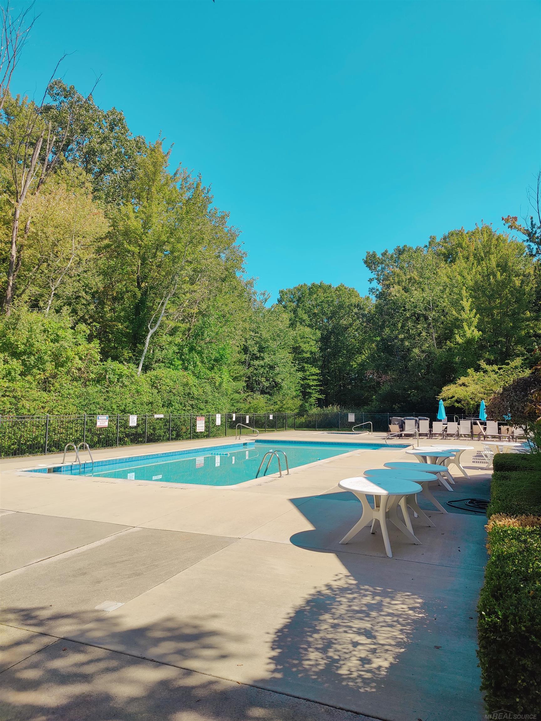 25768 North Maritime Road Harrison Township, MI 48045 - Photo 10 of 10