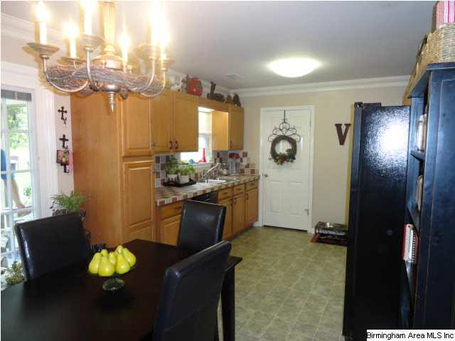 21 Miranda Road Warrior, AL 35180 - Photo 5 of 19