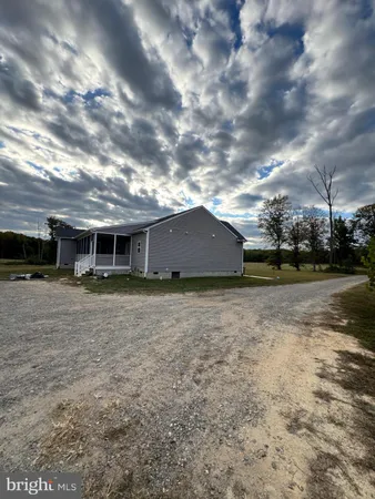 $875,000 | 284 Boulder Springs Lane, Louisa, VA 23093