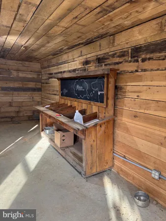 $875,000 | 284 Boulder Springs Lane, Louisa, VA 23093