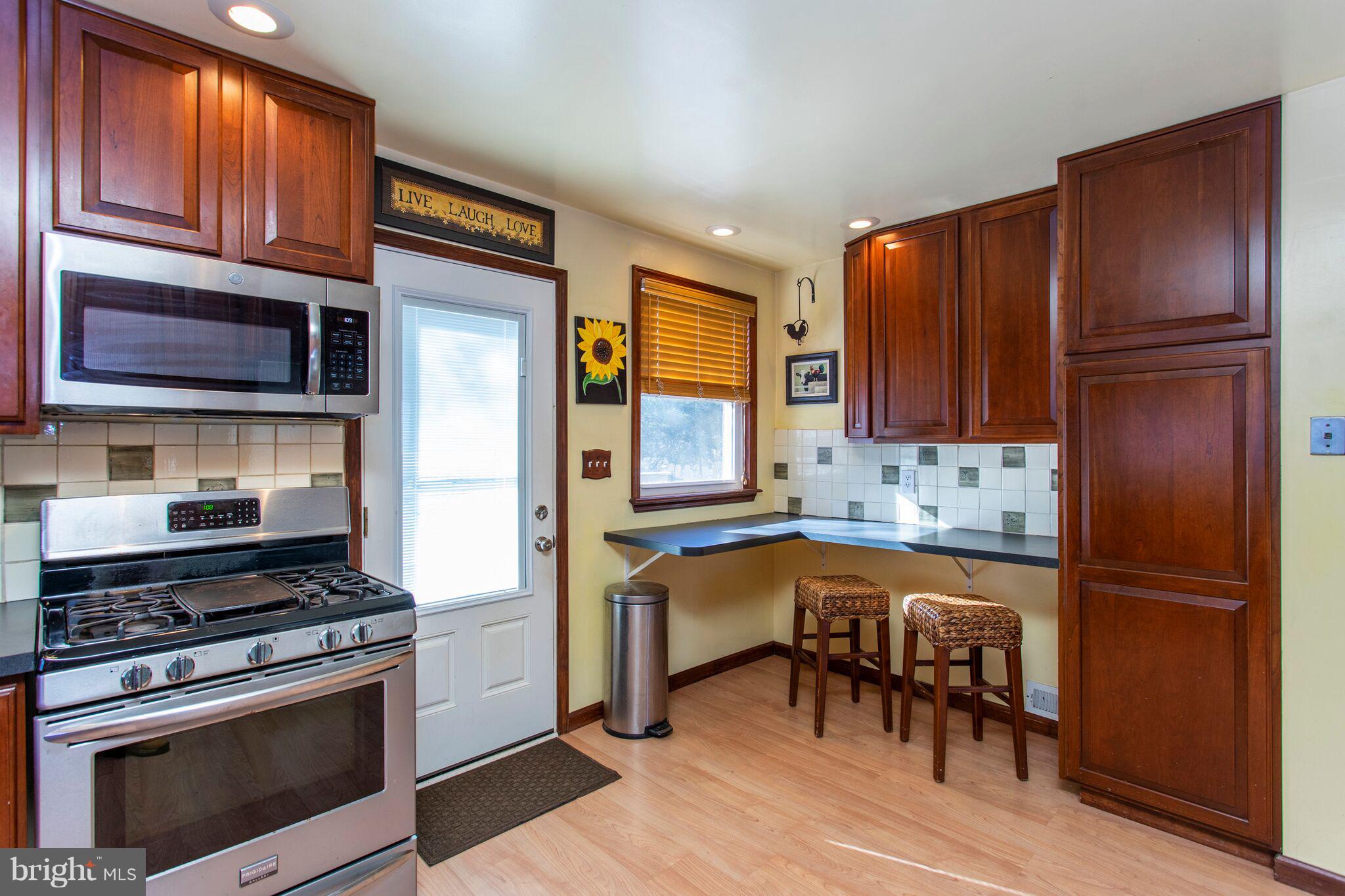 1135 Ashbourne Road Cheltenham, PA 19012 - Photo 5 of 28 Gallery Image 5