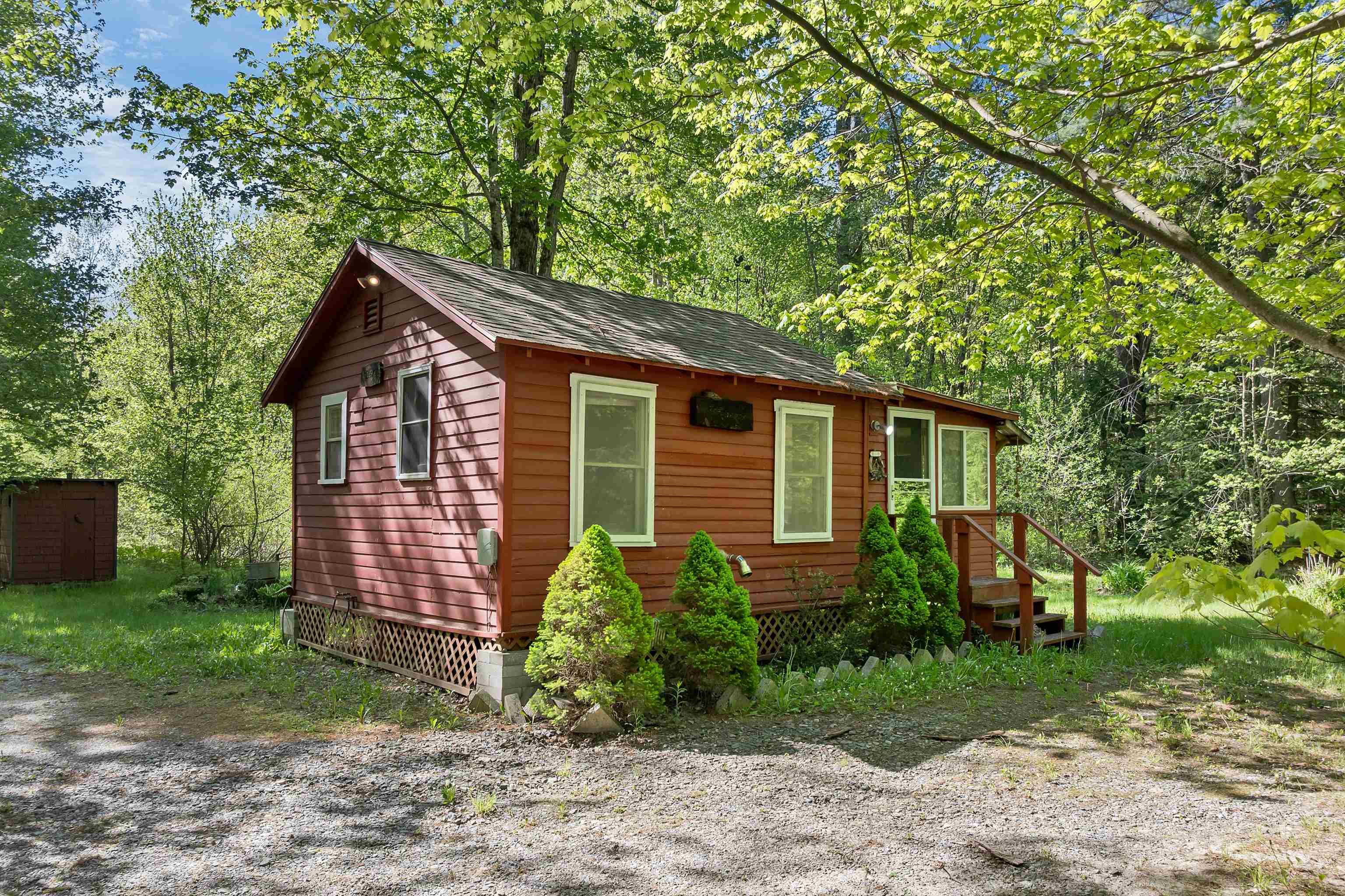218 New Road Salisbury, NH 03268 - Photo 4 of 40